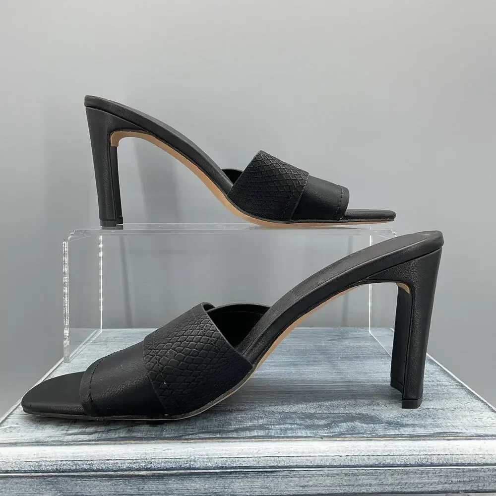 NEW Gabrielle Union Women’s Seline Block Sandals Black Size 8.5